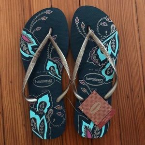 Havaianas Flip Flops Women’s Size 9